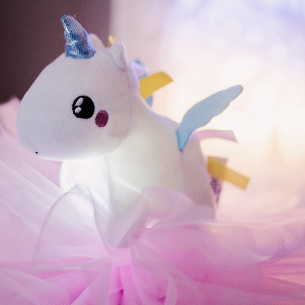Pabobo White Shakies Unicorn Night Light