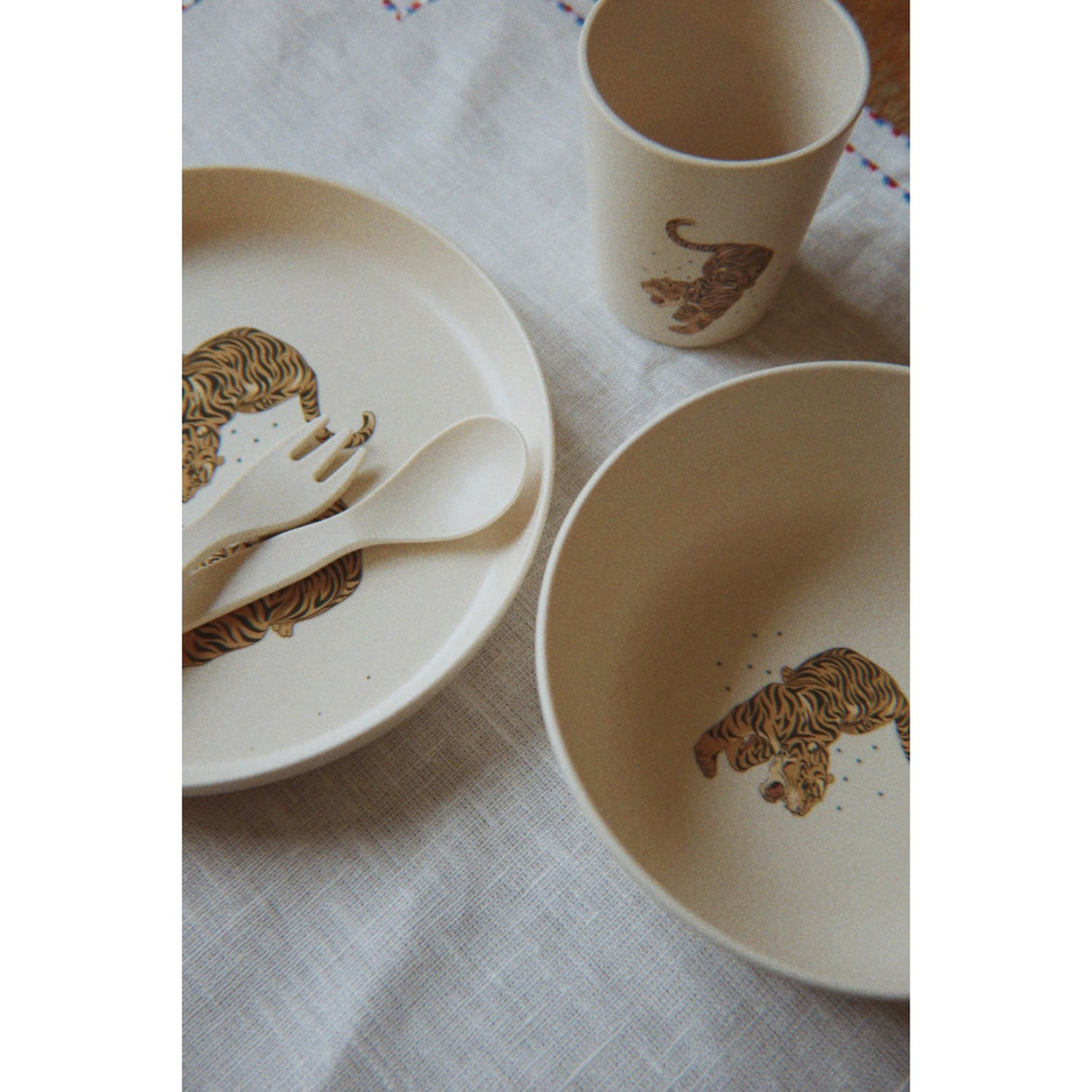 Konges Sløjd Tiger Ruggito Dinner Set