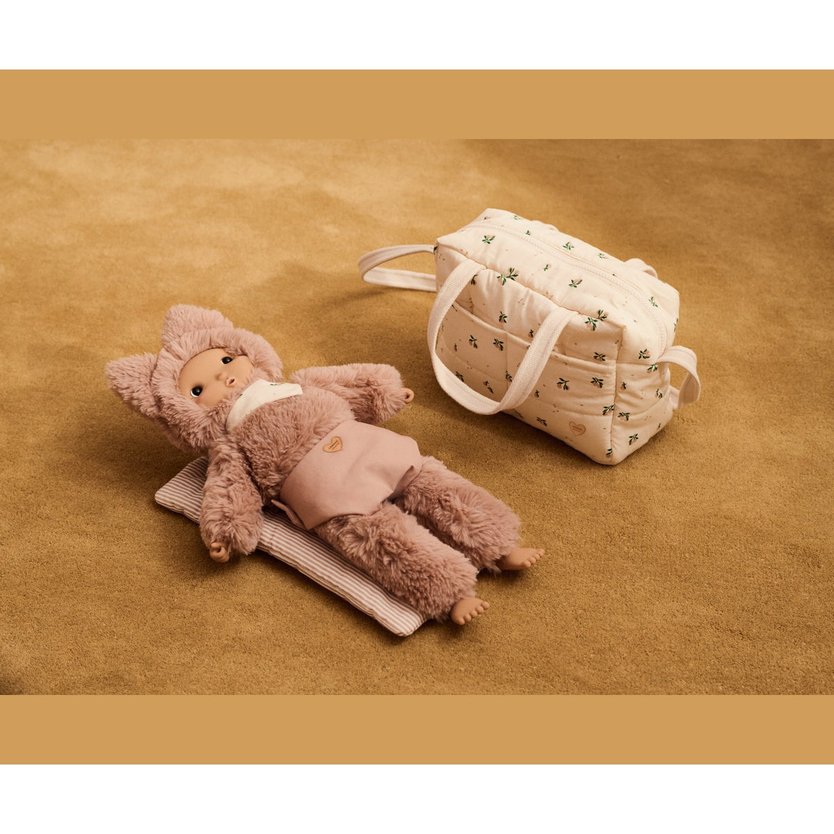LIEWOOD Peach / Pale Tuscany Mix Neoma Doll Nursery Kit