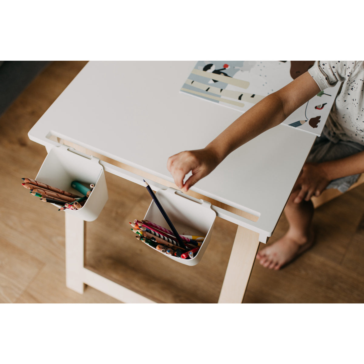 Duck Woodworks White Sensory Table Full Surface