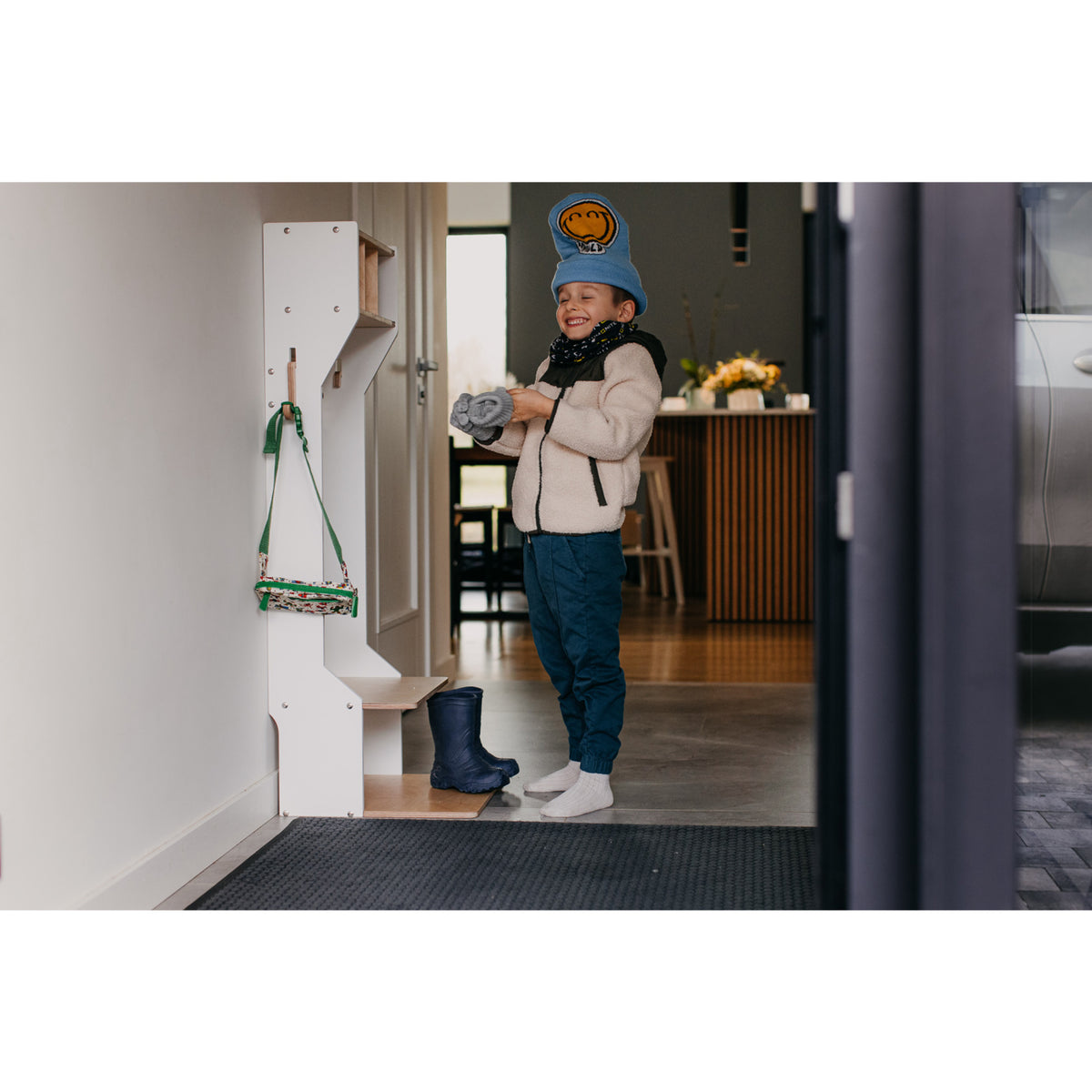Duck Woodworks White Wardrobe Outerwear
