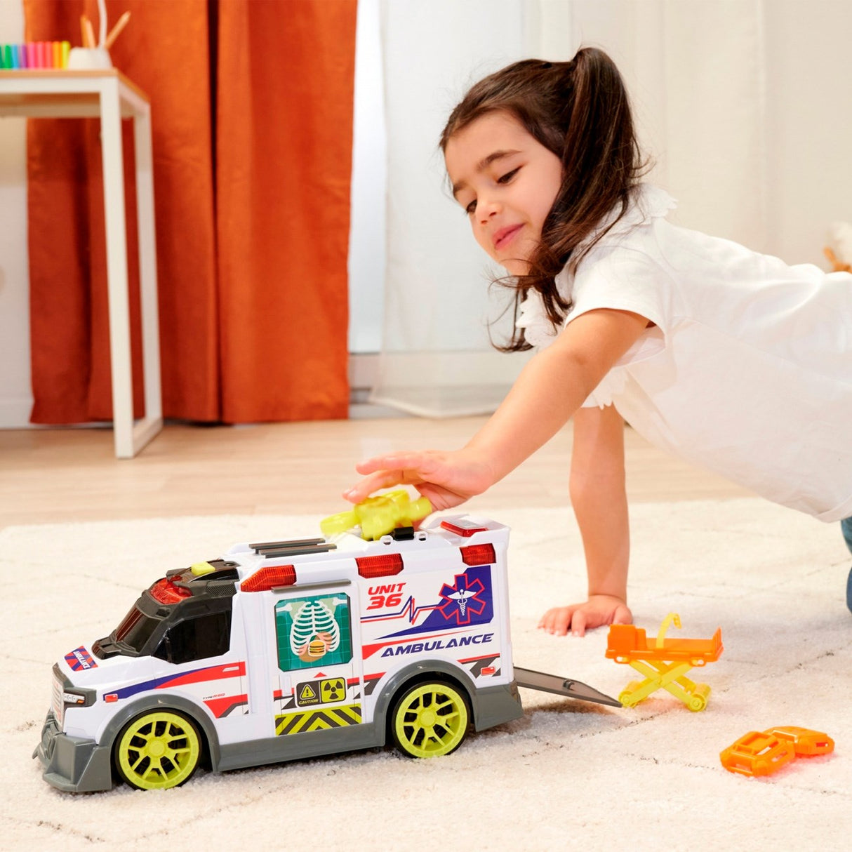 Dickie Toys h Ambulance 2