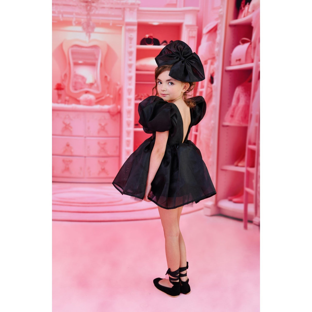 Dolly by Le Petit Tom Black Dolly World Big Organza Hårsløjfe