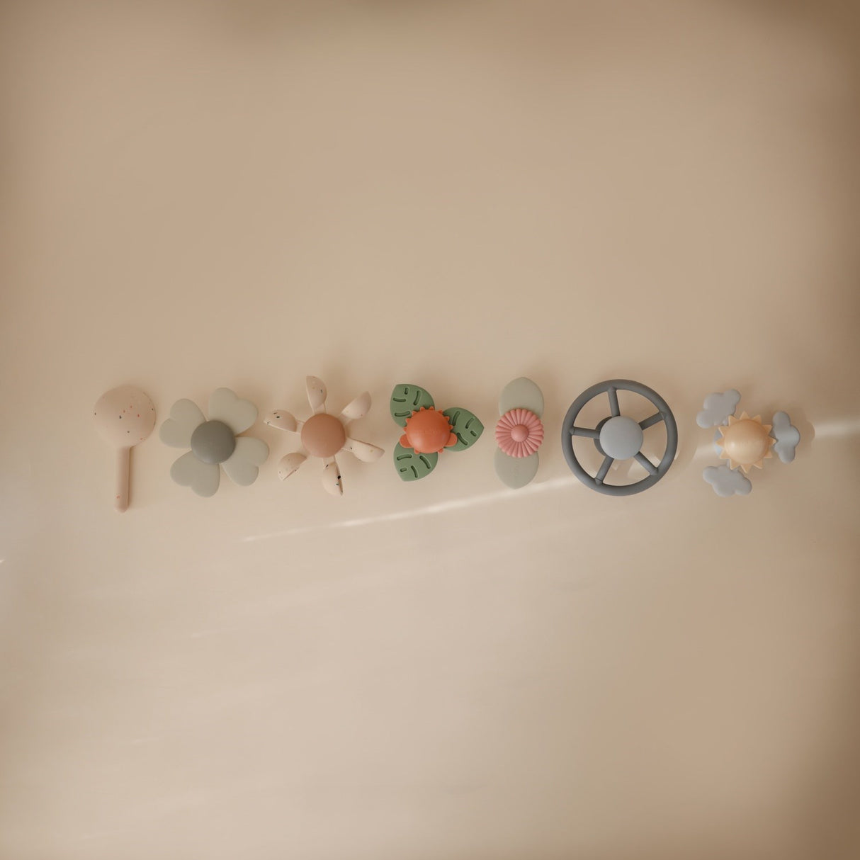 Mushie Water Wheel Bath Toy