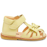 Angulus Starter Sandal W. Bow And Velcro Light Yellow 2