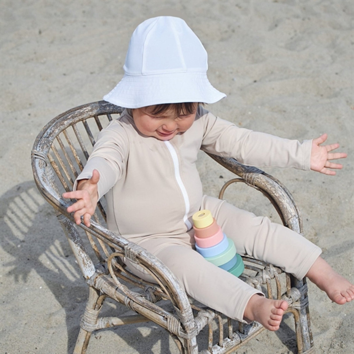 Petit Crabe Latte Lou Onesie with Zipper 2