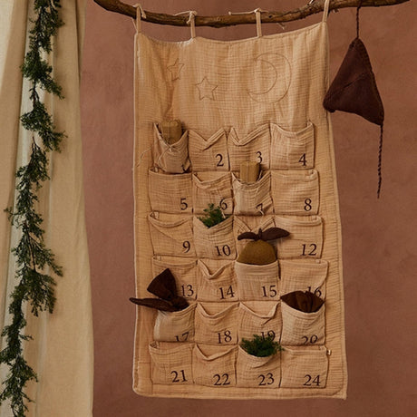 Lil' Atelier Warm Sand Christmas Kalender 2