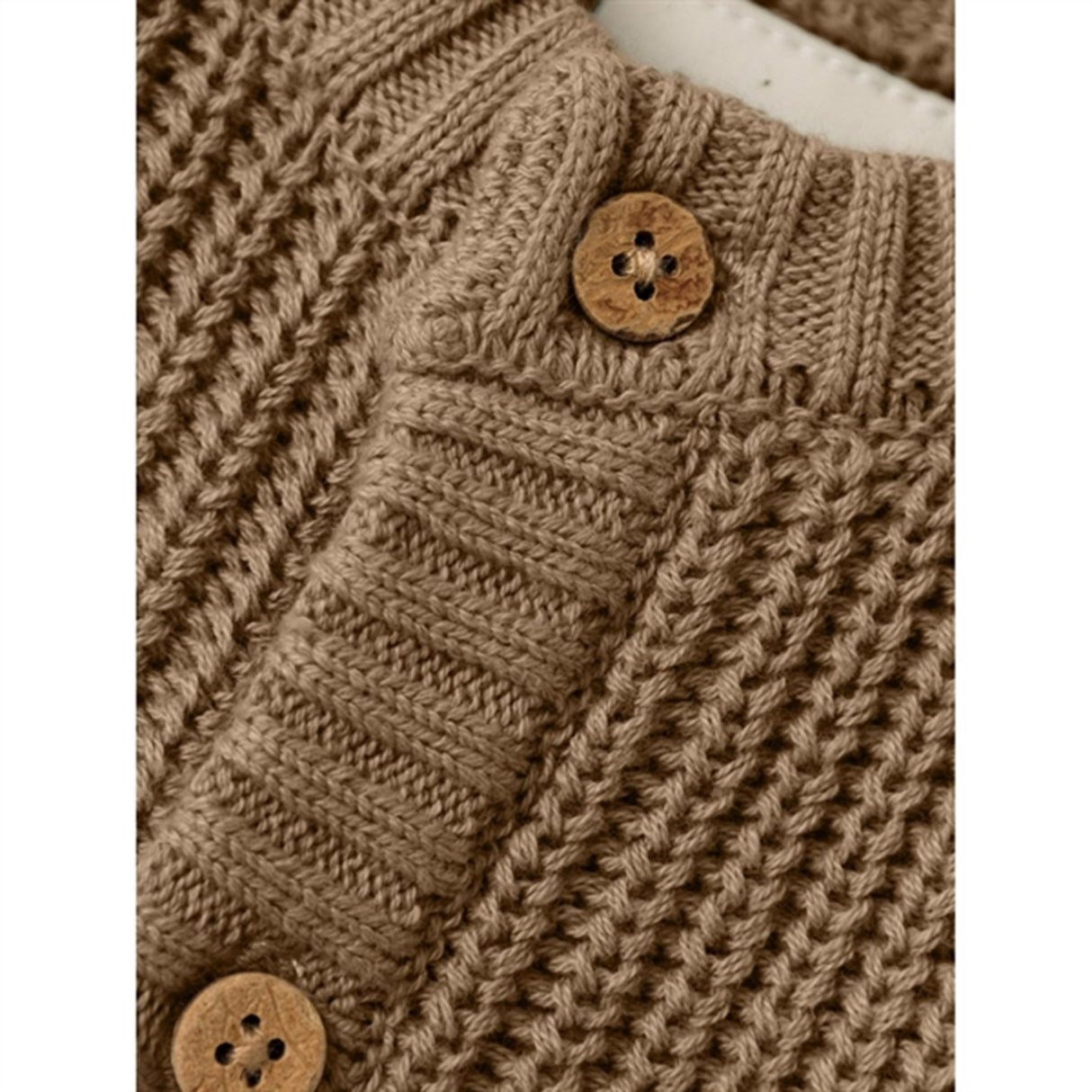 Lil'Atelier Tigers Eye Emlem Knit Cardigan 2