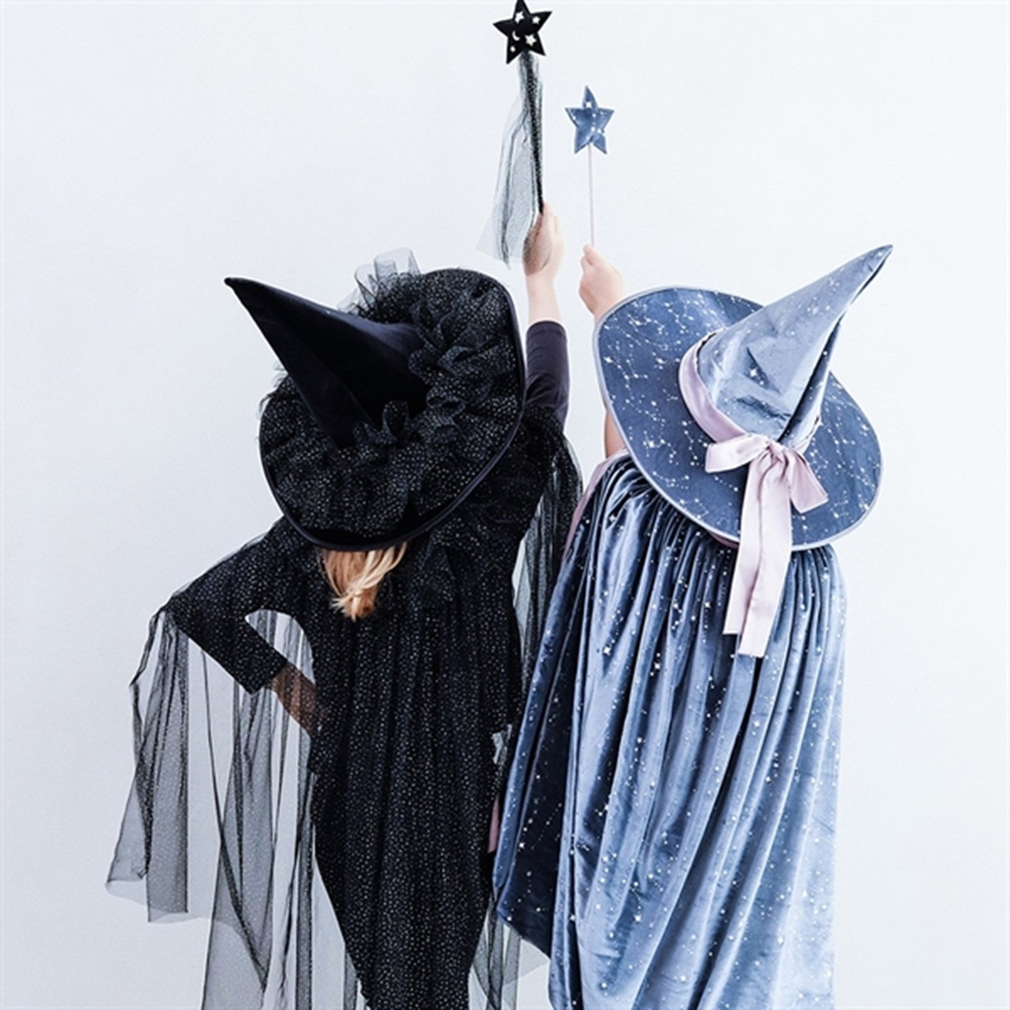 Mimi & Lula Cape Beatrix Witch Halloween Grey 3