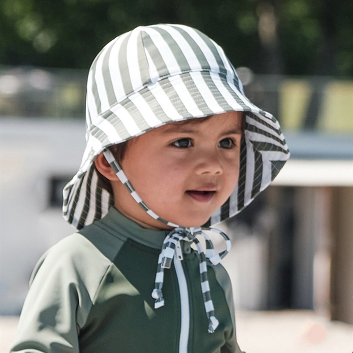 Petit Crabe Army Stripes Frey Sun Hat 4