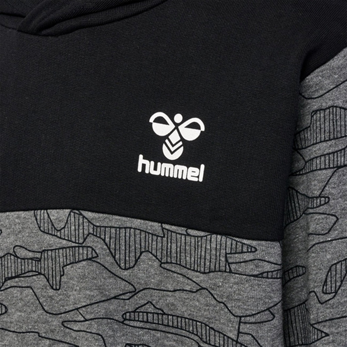 Hummel Black Mountain Hoodie 2