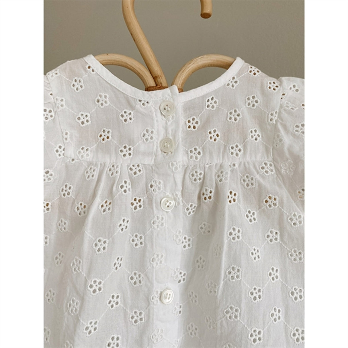 lalaby Natural white Daisy Top Baby