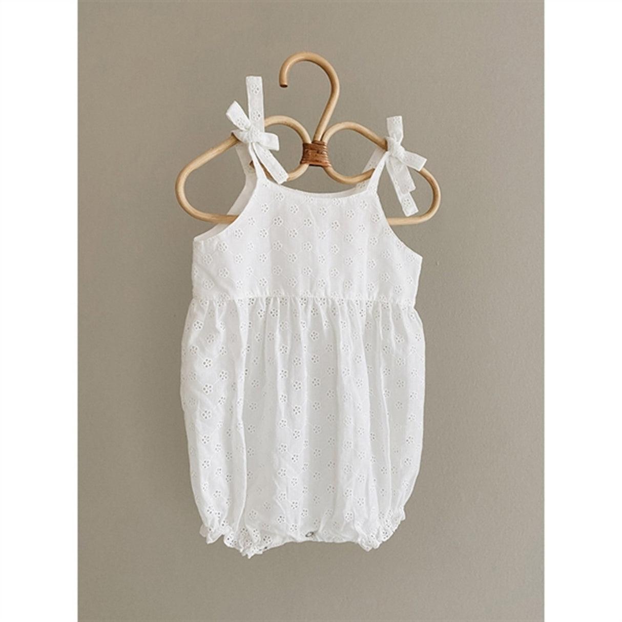 lalaby Natural white Nina Romper