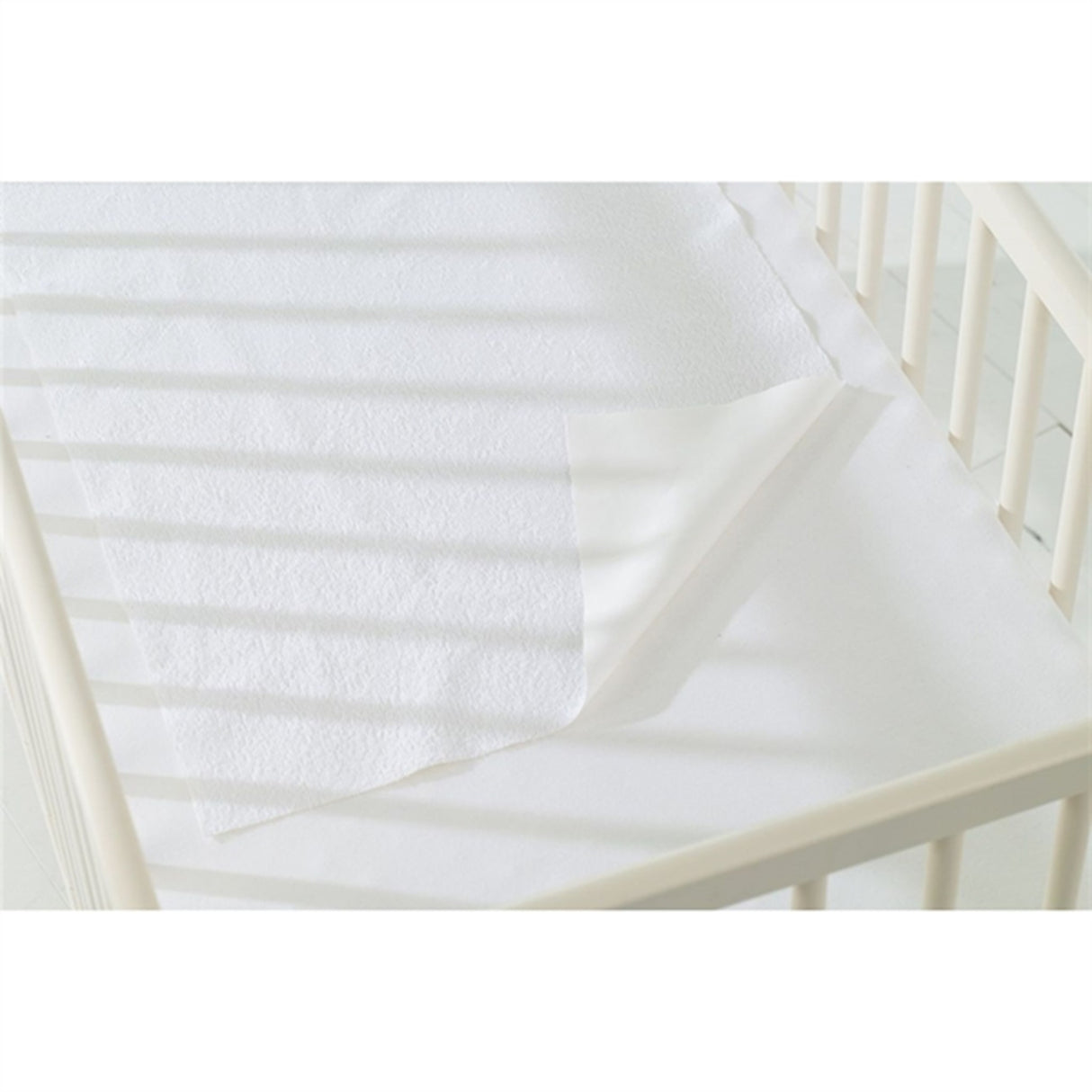 BabyDan Terry Waterproof Mattress Protector 50x90 cm 2