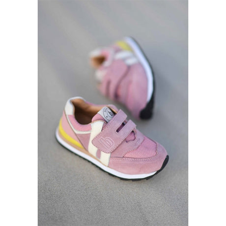 Bisgaard Winston S Velcro Shoe Blush 2