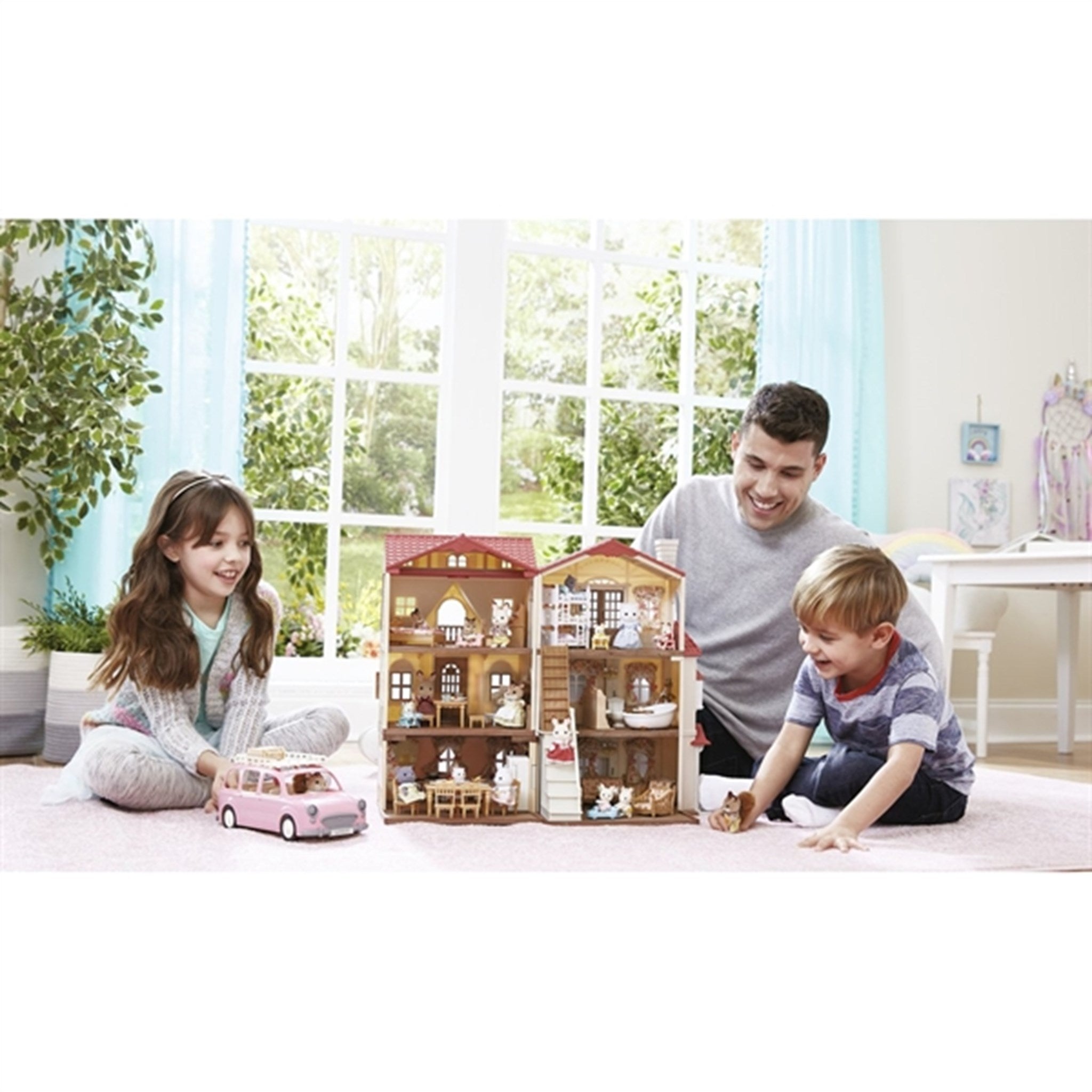 Sylvanian Families® Red Roof Country Home 4