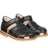 Angulus Sandal w. Closed Toe Black 5026-101-2504