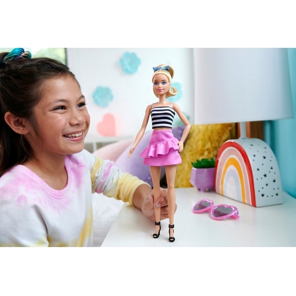 Barbie® Fashionista Doll B&W Classic Dress 2