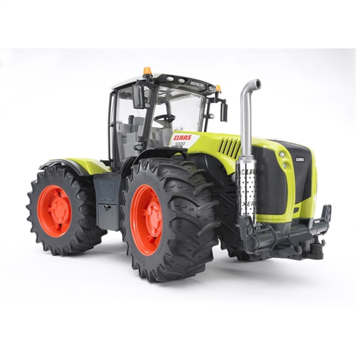 Bruder Claas Xerion 5000