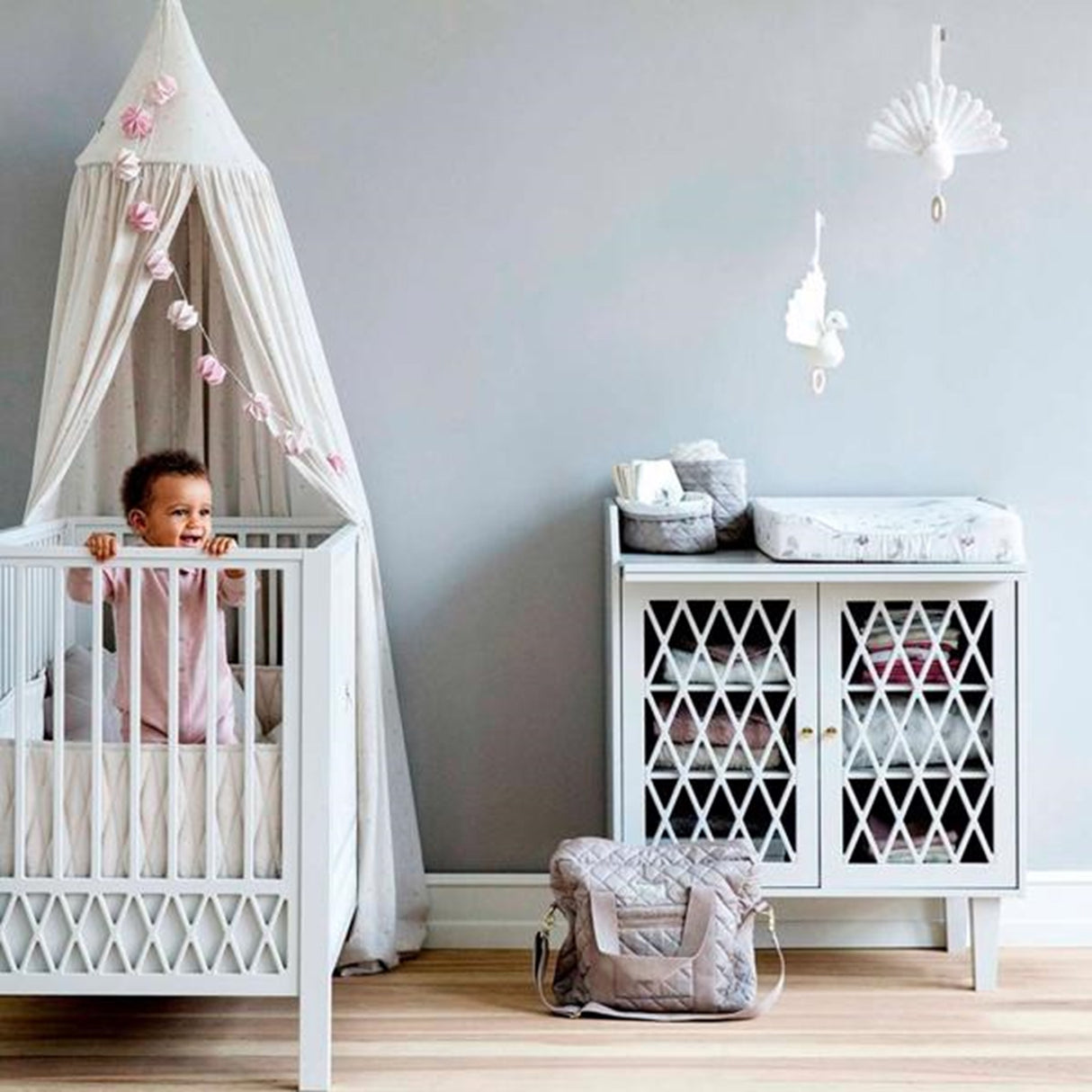 Cam Cam Copenhagen Cot Bumper Harlequin Light Sand 3