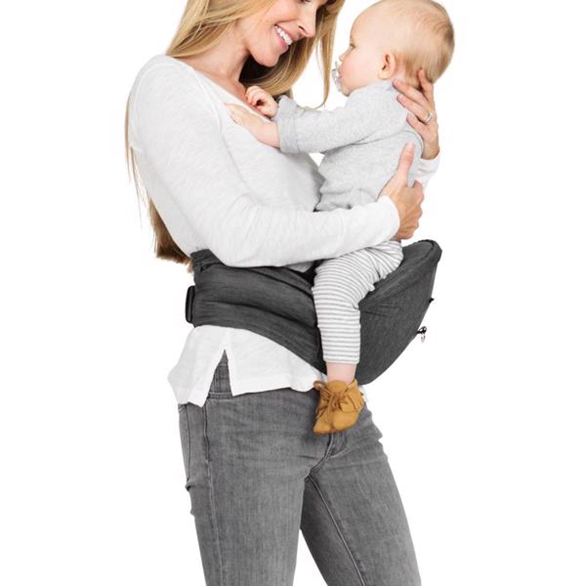 Moby 2-in-1 Carrier and Hip Seat 2