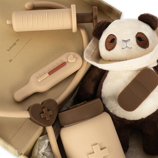 Konges Sløjd Veterinary kit Panda Silicone Beige