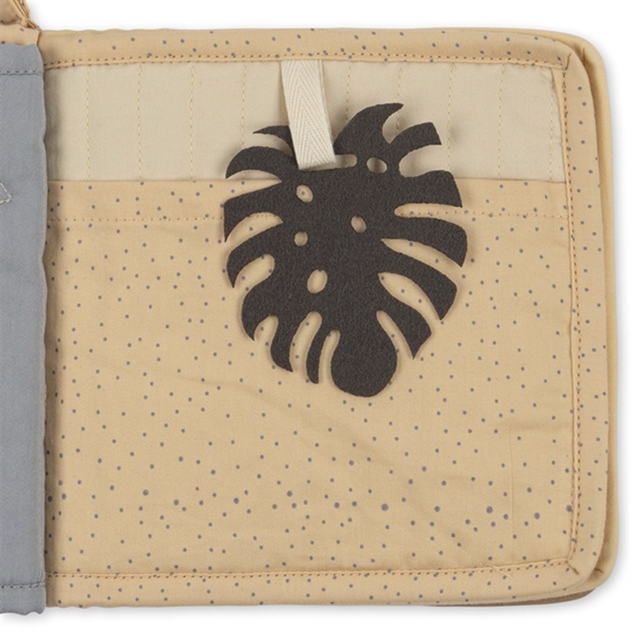 Konges Sløjd Brazilian Sand Fabric Book Zoo 4