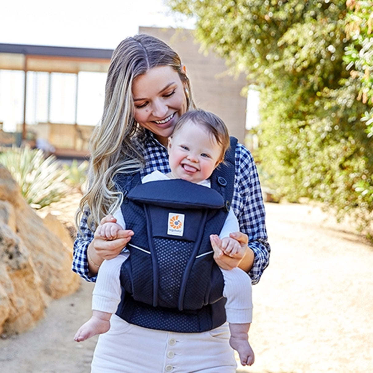 Ergobaby Omni Breeze Midnight Blue 3