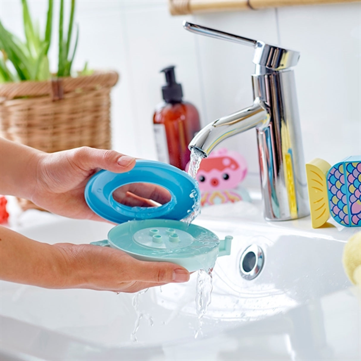 LEGO® DUPLO® Bath Time Fun - Floating Animal Island