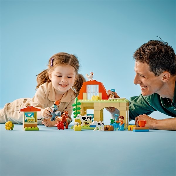 LEGO® DUPLO® Caring for Animals at the Farm 2