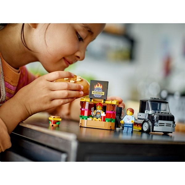 LEGO® City Burger Van