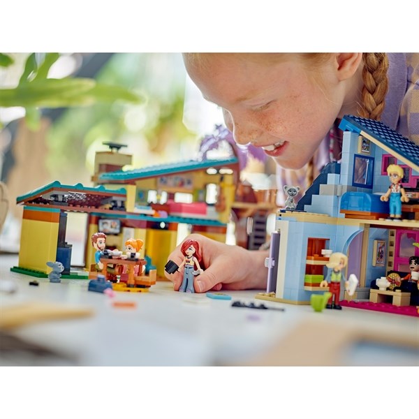 LEGO® Friends Olly and Paisley's Family Houses 3