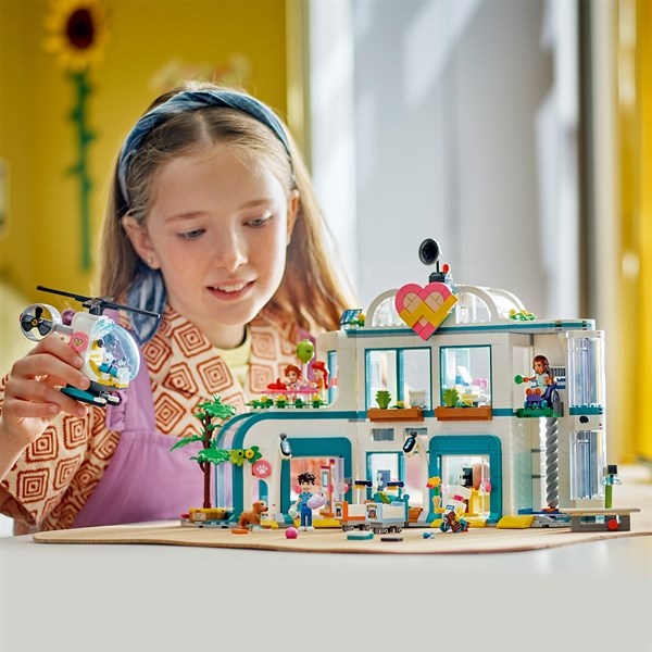 LEGO® Friends Heartlake City Hospital