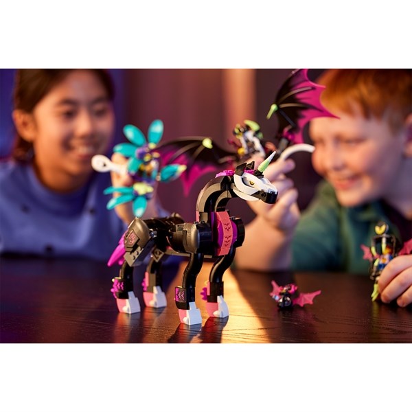 LEGO® DREAMZzz™ Pegasus Flying Horse