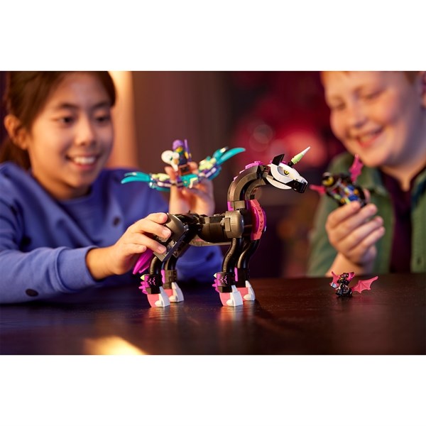 LEGO® DREAMZzz™ Pegasus Flying Horse