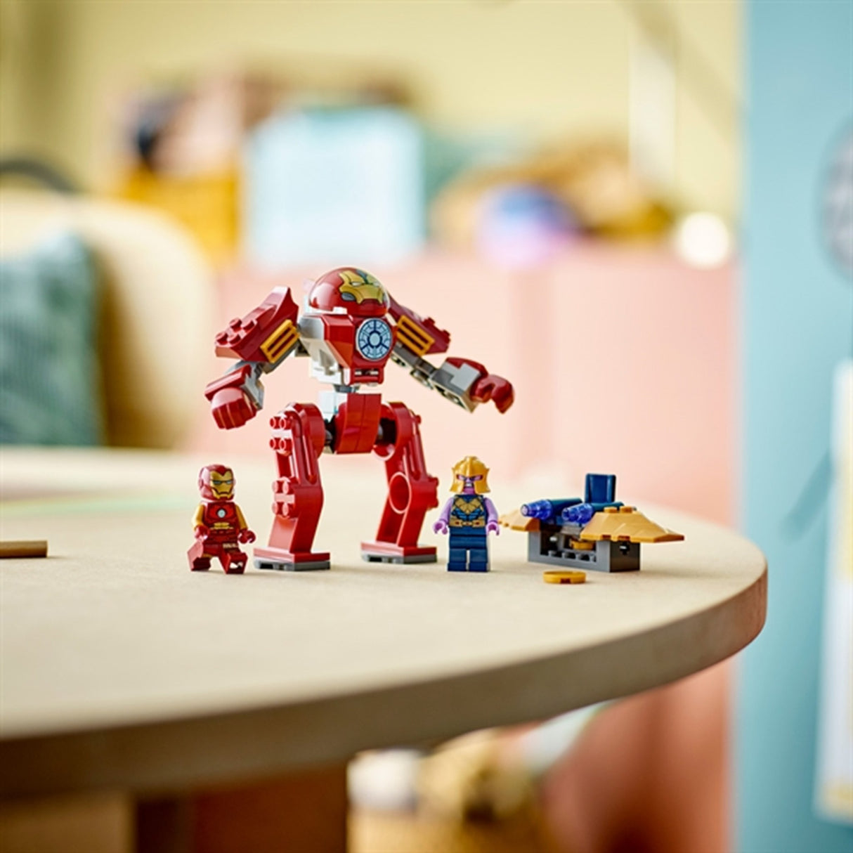 LEGO® Marvel Iron Man Hulkbuster vs. Thanos