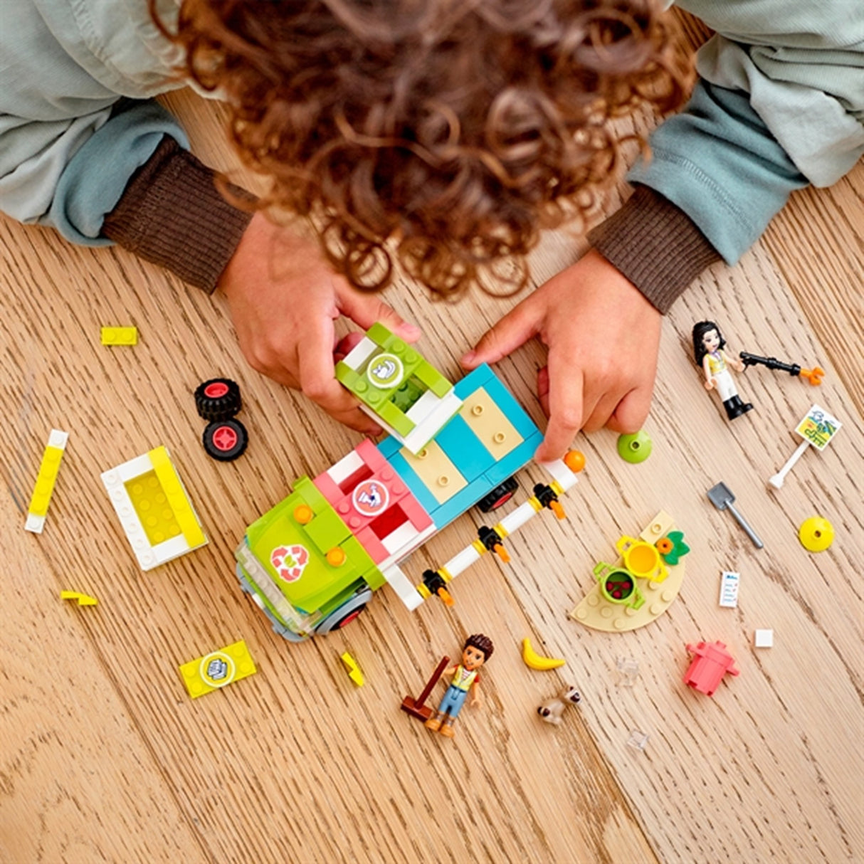 LEGO® Friends Recycling Truck