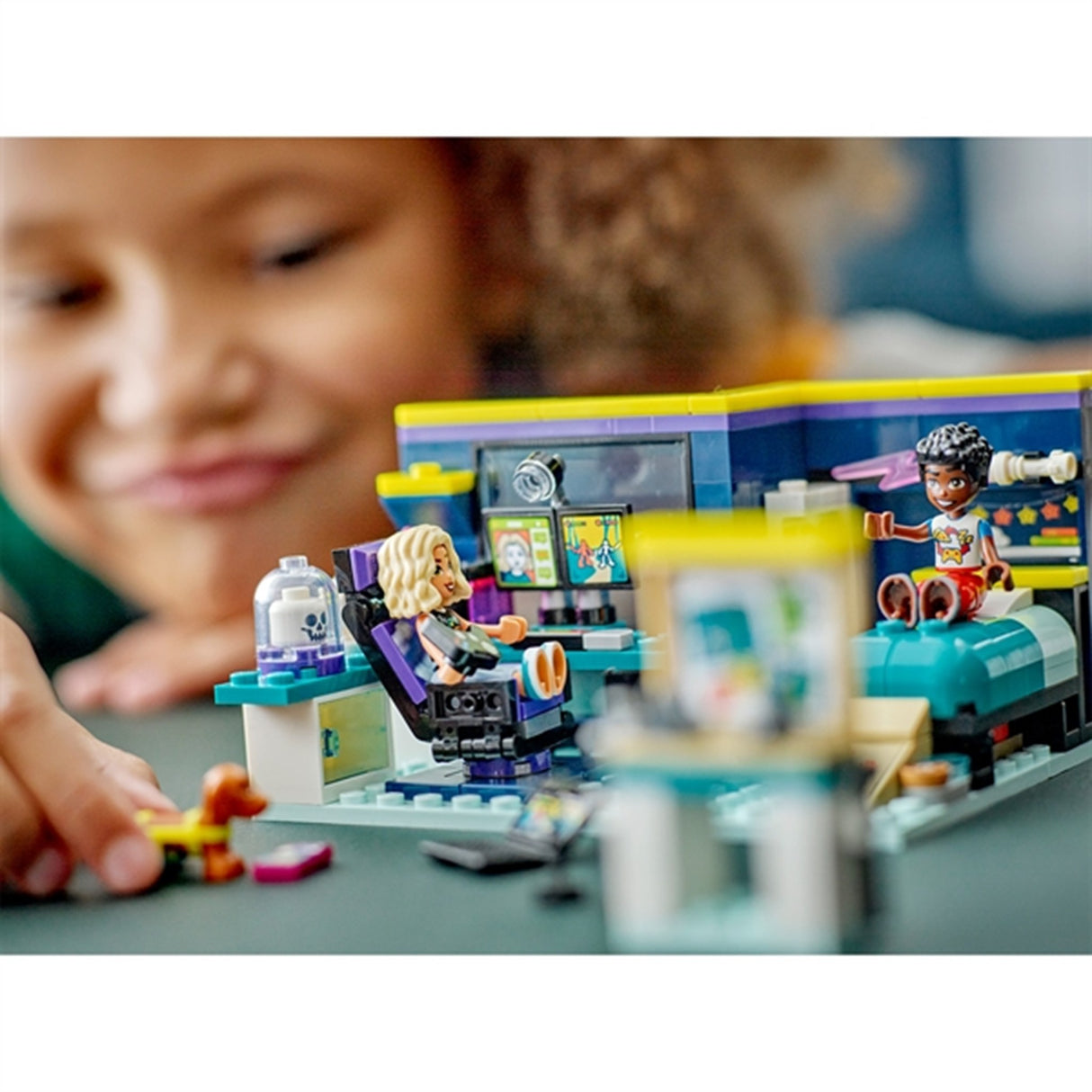 LEGO® Friends Nova's Room