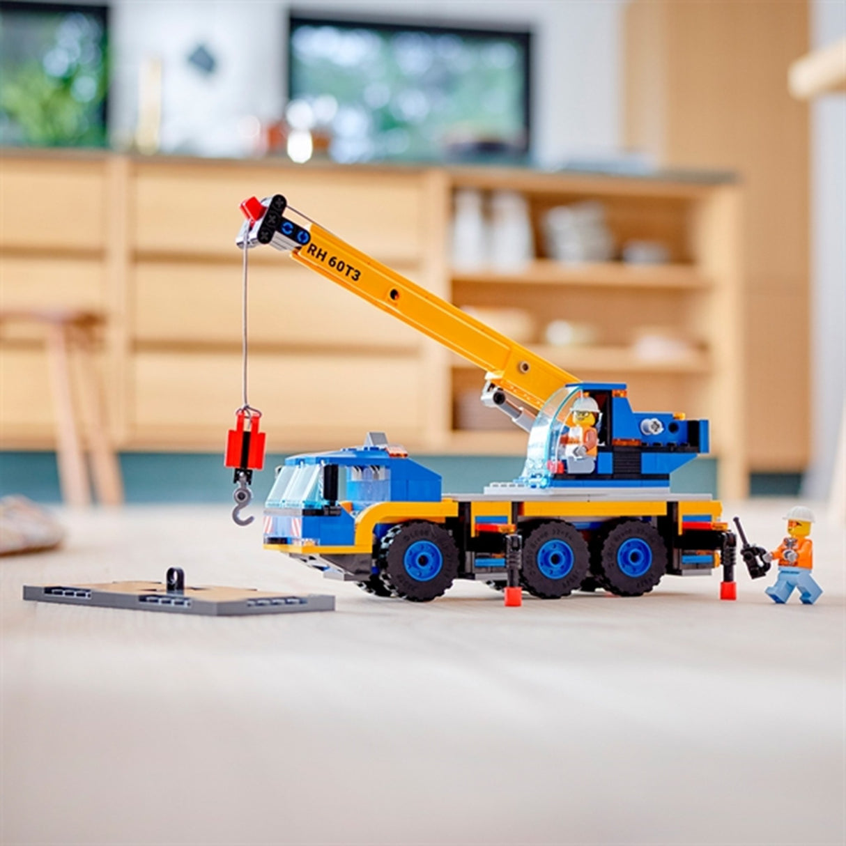 LEGO® City Mobile Crane