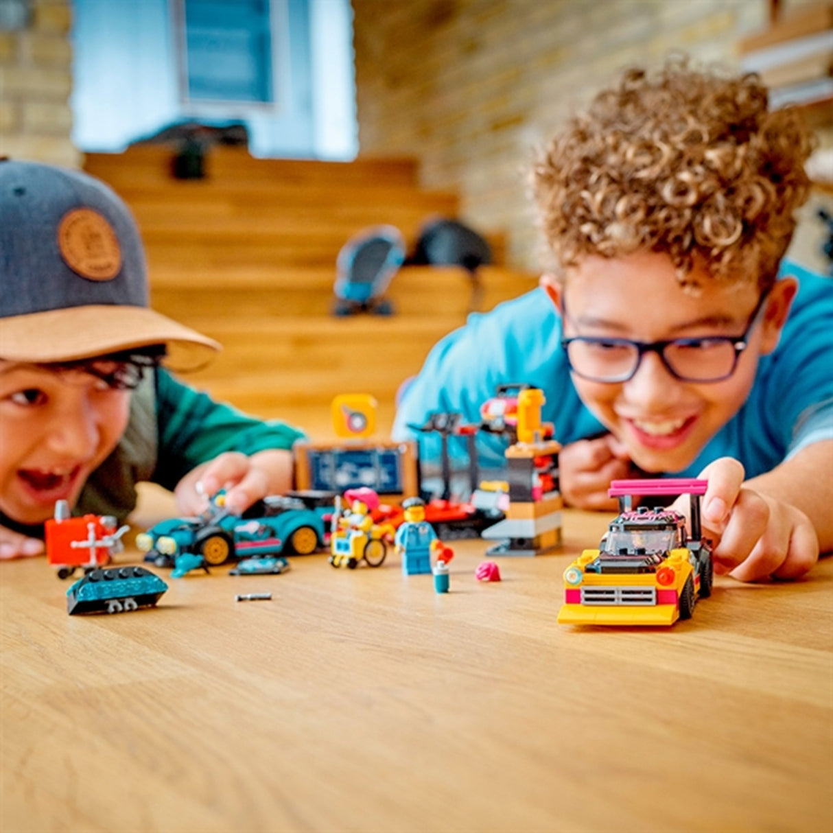 LEGO® City Custom Car Garage