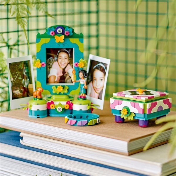 LEGO® Disney™ Mirabel's Photo Frame and Jewellery Box