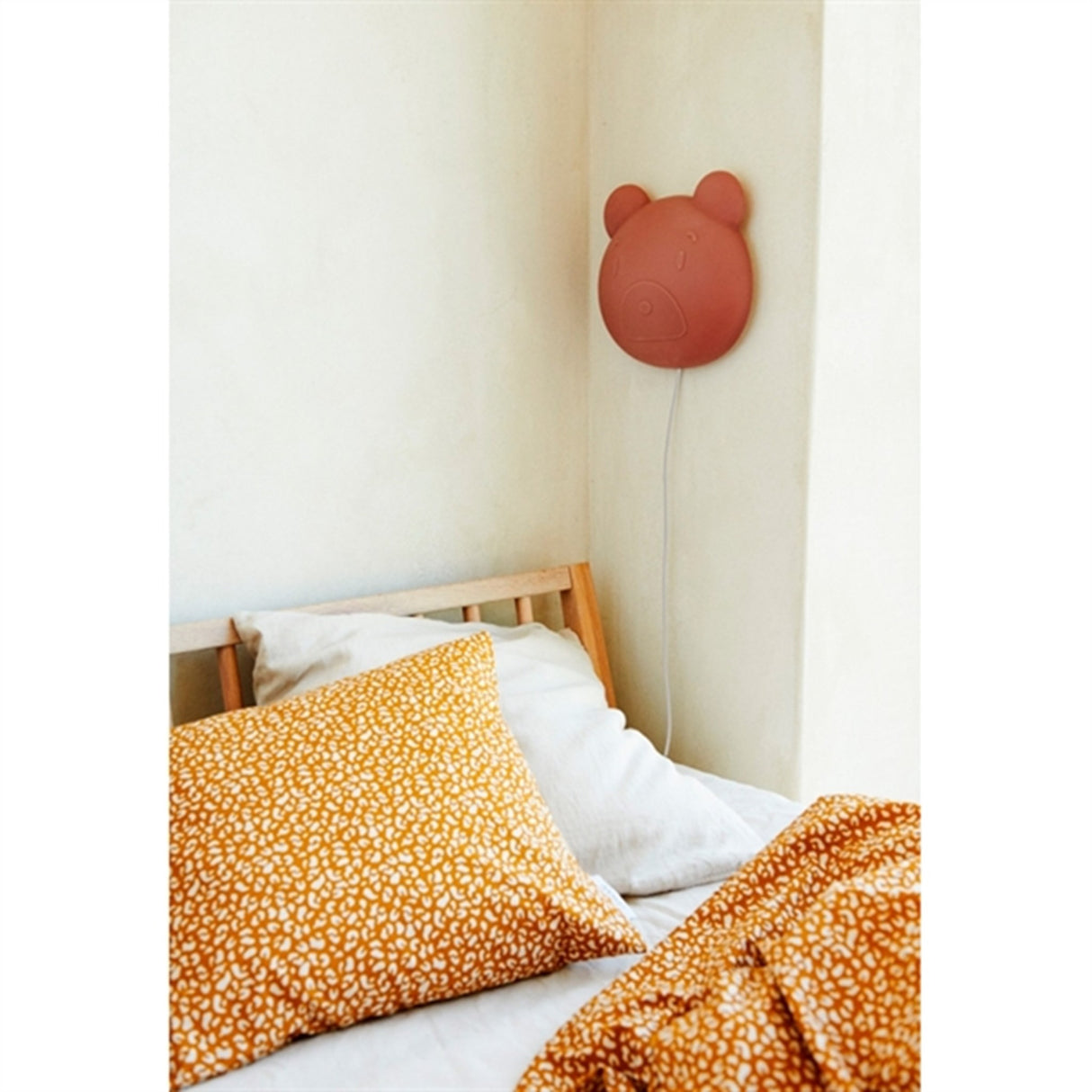 Liewood Vega Wall light Mr Bear Golden Caramel 2