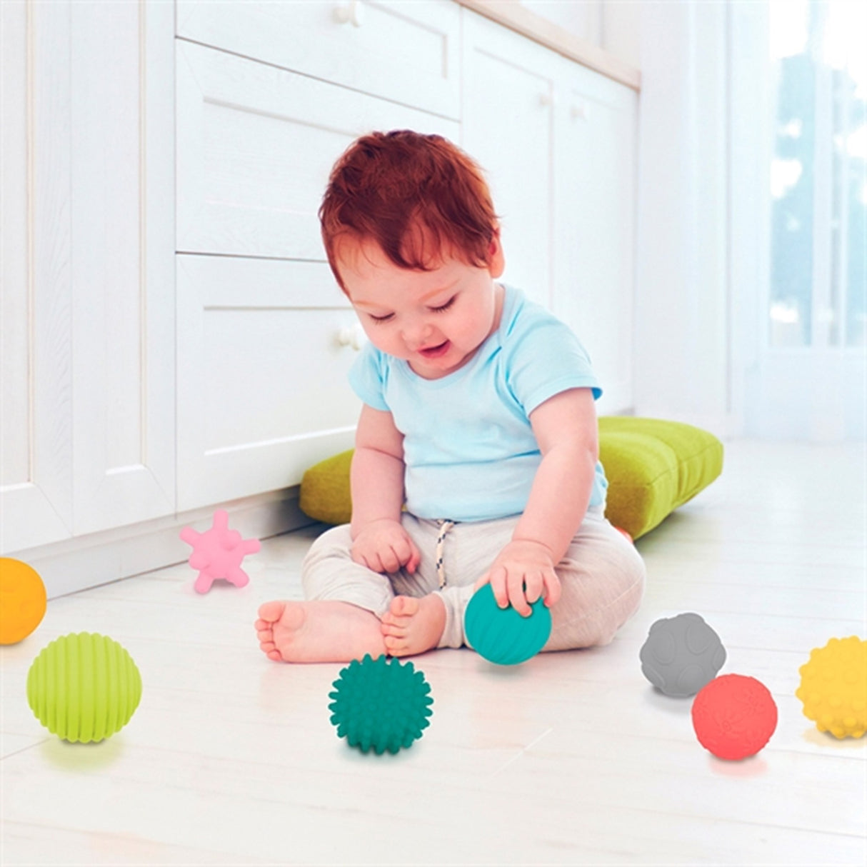 LUDI® Sensory Balls 8 pcs