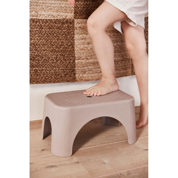 OYOY Rabbit Step Stool Clay 5