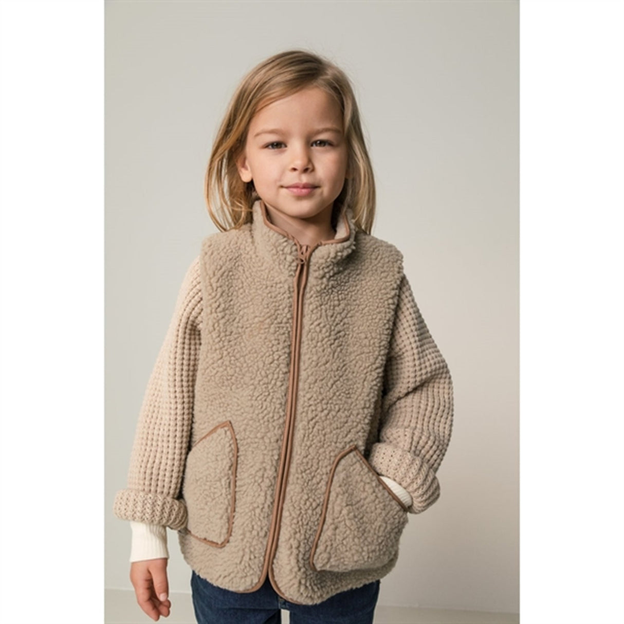 MarMar Joby Teddybear Fleece Vest Sandstone 2