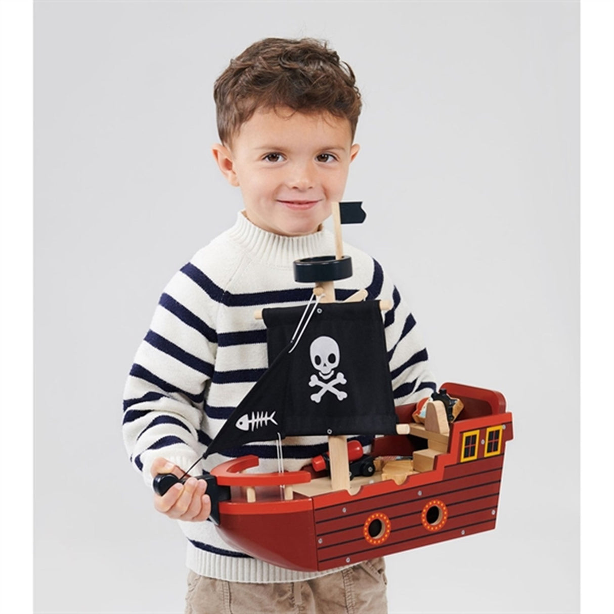 Mentari Pirate Ship Fishbones