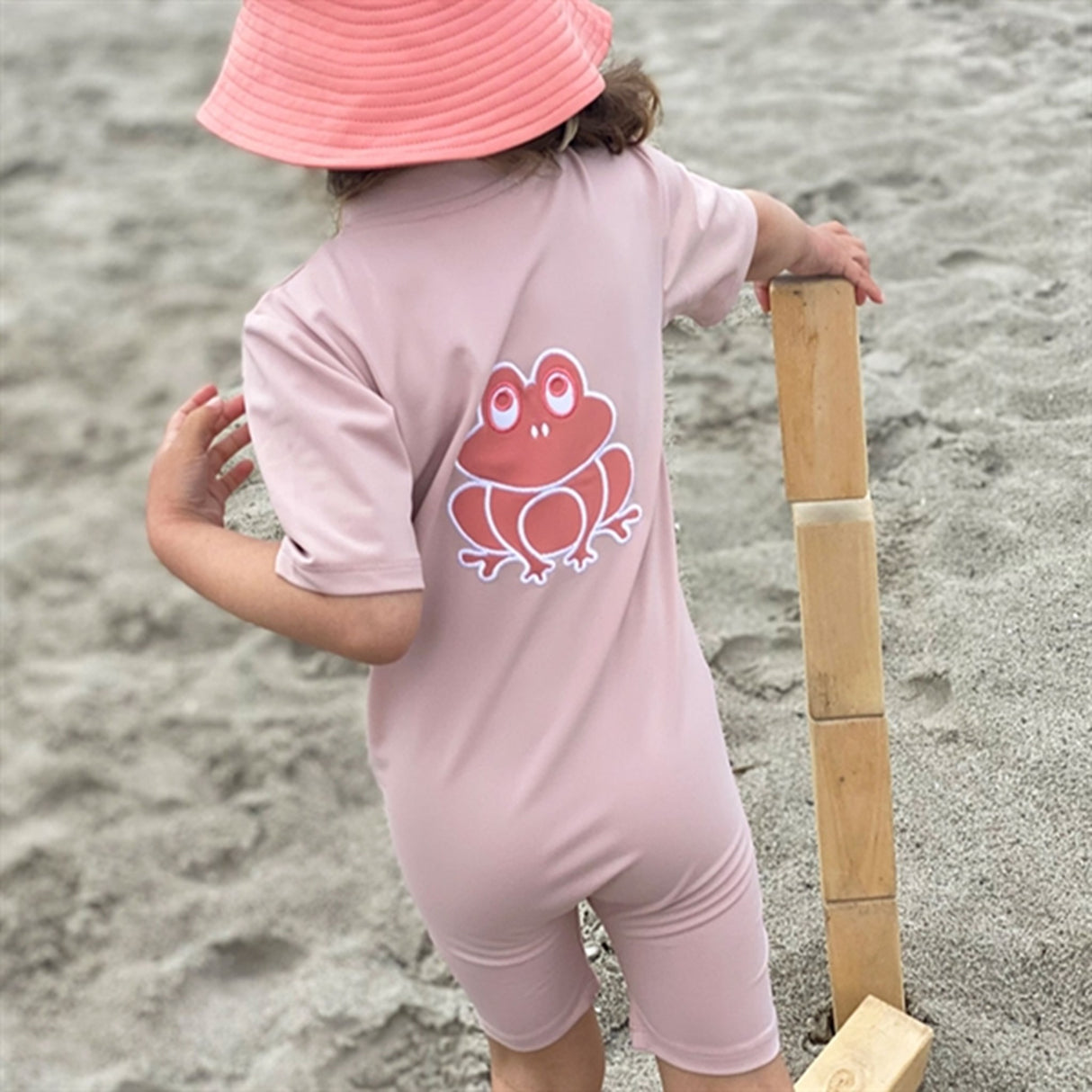 Petit Crabe Rose Nude Noe Frog Sunsuit with Zipper 5