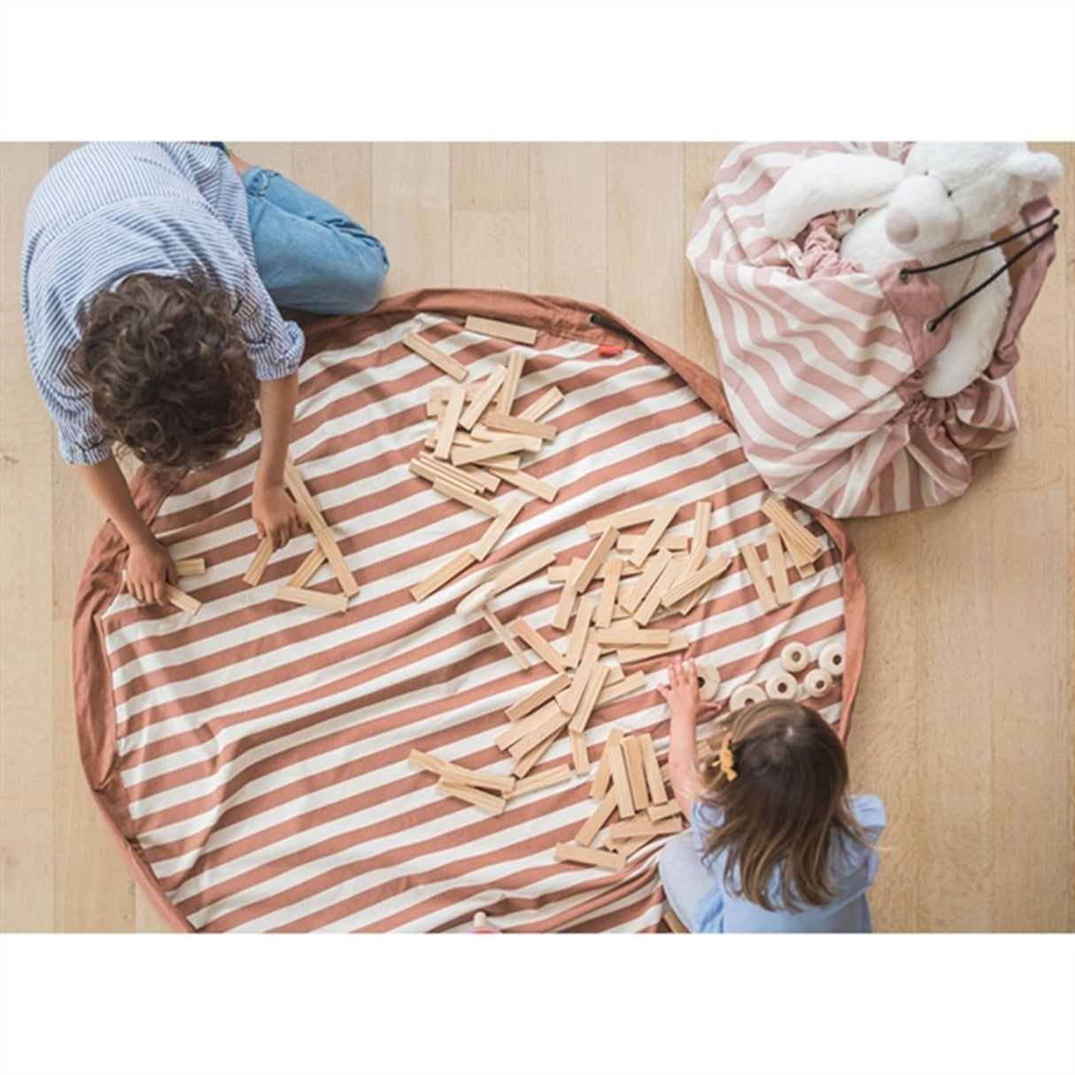 Play&Go 2-in-1 Play Mat Stripes Brown 2