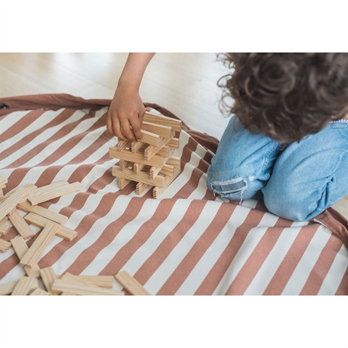 Play&Go 2-in-1 Play Mat Stripes Brown 4