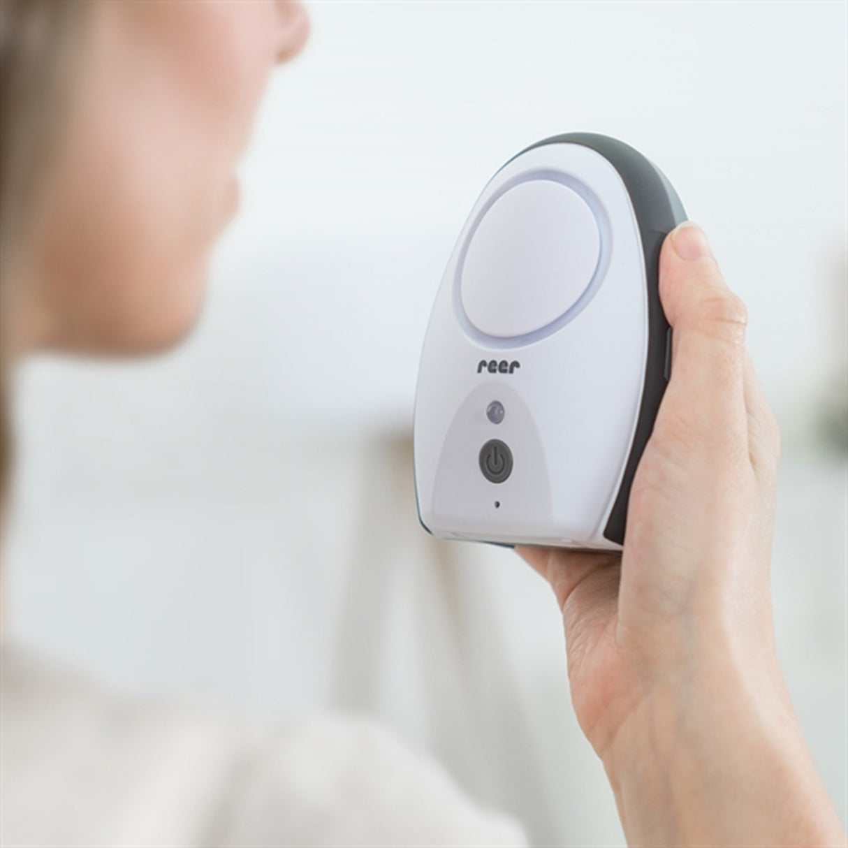 REER Baby Monitor Digital with Voice Function 2